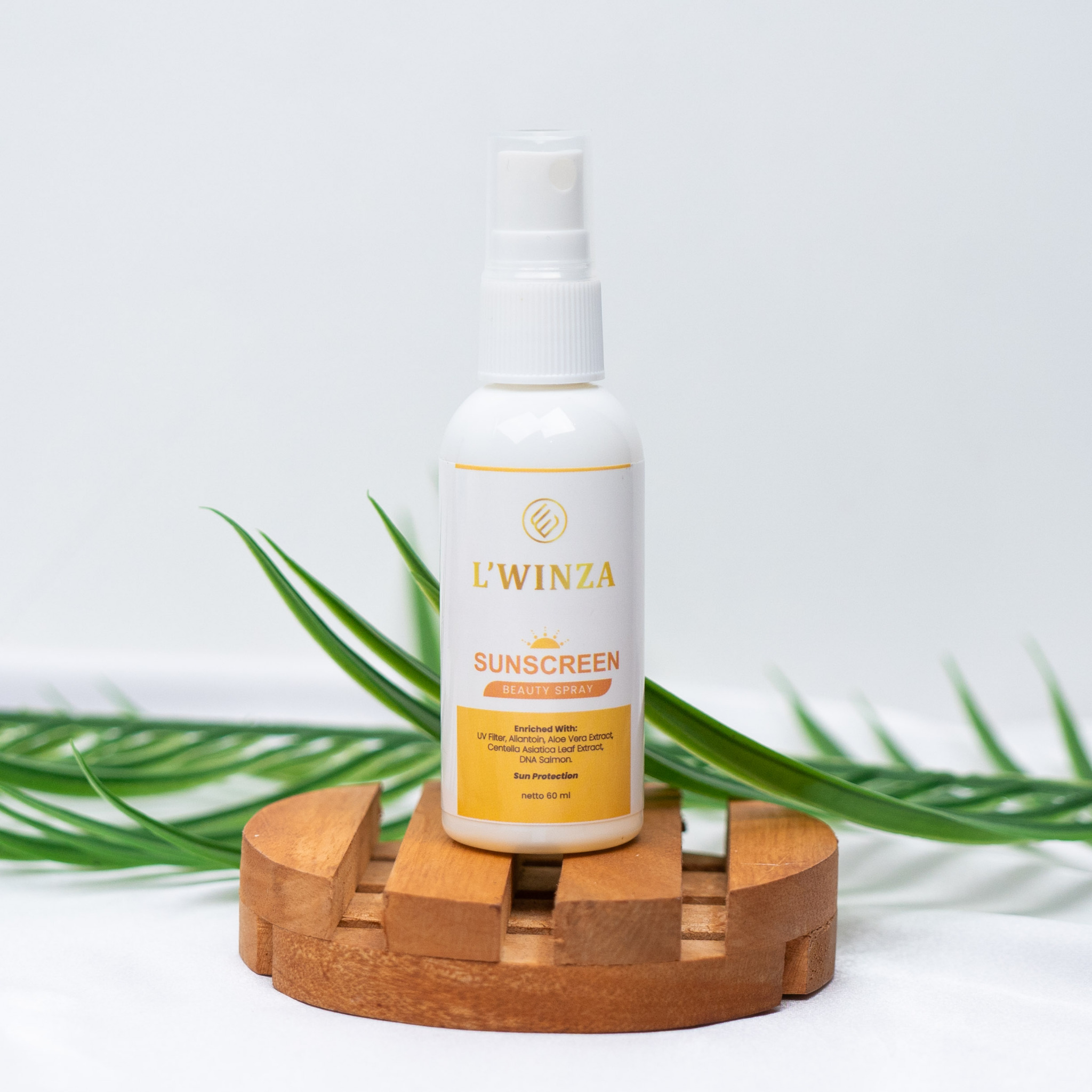 L'WINZA Sunscreen Beauty Spray